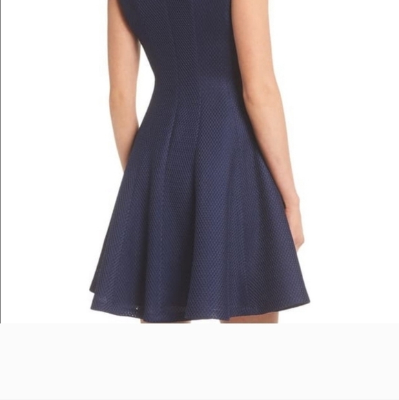 Julien Jordan Flare Dress - Picture 2 of 11